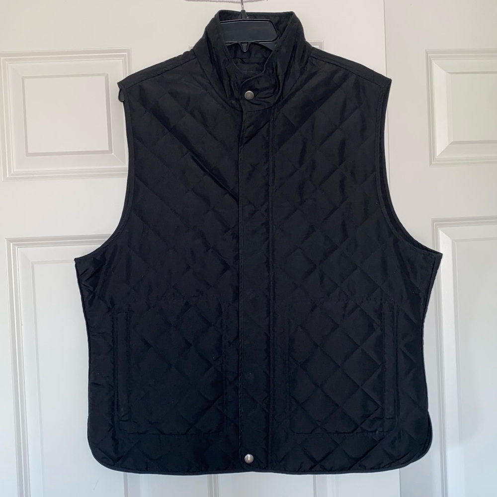 Banana Republic Men's Black Quilted Vest